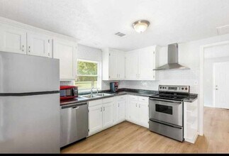 4791 GA-166 in Carrollton, GA - Building Photo - Building Photo