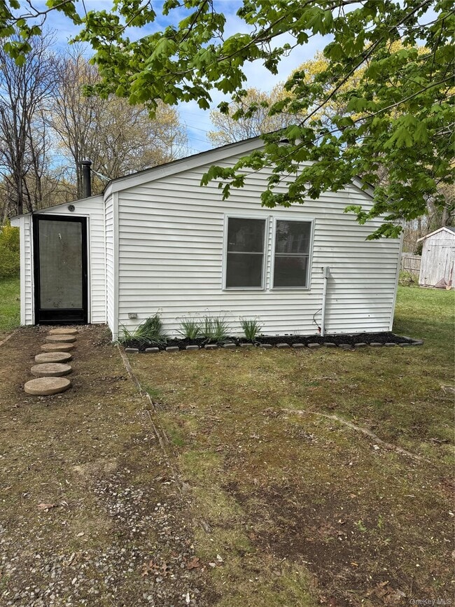 property at 173 Canal Rd