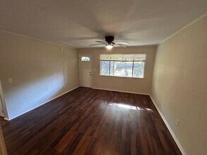 217 Hilltop Rd in Adamsville, AL - Foto de edificio - Building Photo