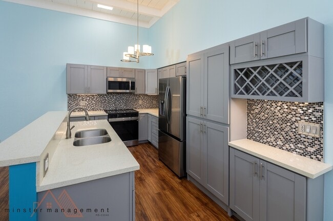 property at 47-459-459 Hui Iwa St