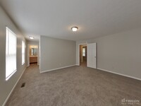 1426 Auburn Dr photo'