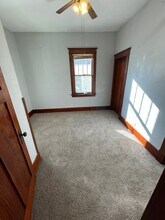 1309 S Helen St in Sioux City, IA - Building Photo - Building Photo