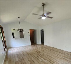 504 Toxaway Ct in Fayetteville, NC - Building Photo - Building Photo