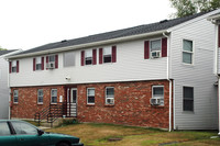 Brandy Hill Apartments in Wareham, MA - Foto de edificio - Building Photo