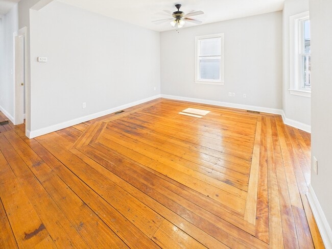 1040 Hyde Park Ave in Boston, MA - Building Photo - Building Photo