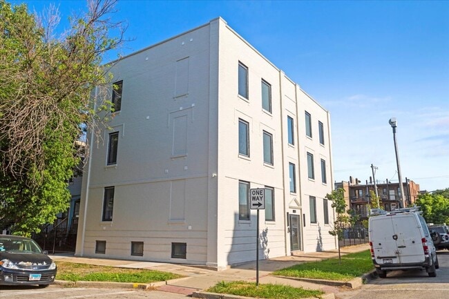 property at 2023 N Drake Ave