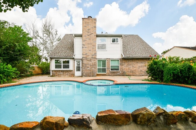 property at 3102 Timber View Dr