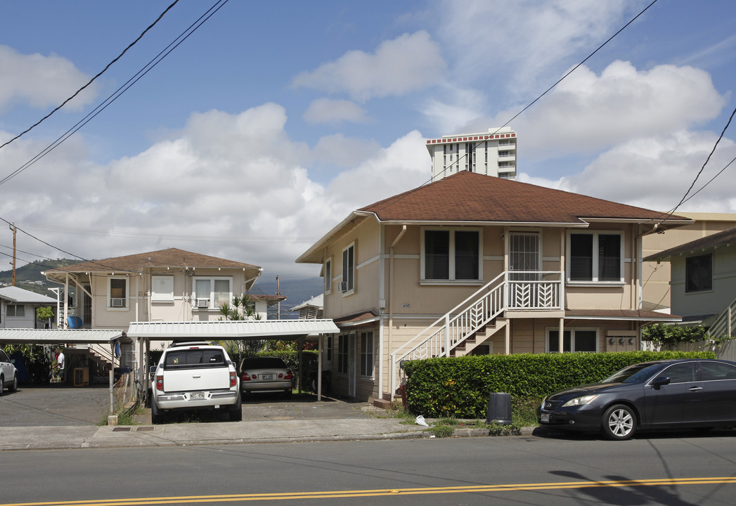 2304 FERN St in Honolulu, HI - Building Photo