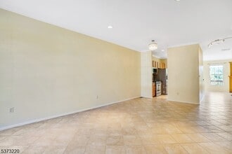 168 Gladstone Dr in Parsippany Troy Hills, NJ - Building Photo - Building Photo