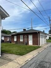 1913 W Livingston St, Unit 2F in Allentown, PA - Building Photo - Building Photo