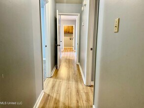 123 Fairoaks Dr in Jackson, MS - Building Photo - Building Photo