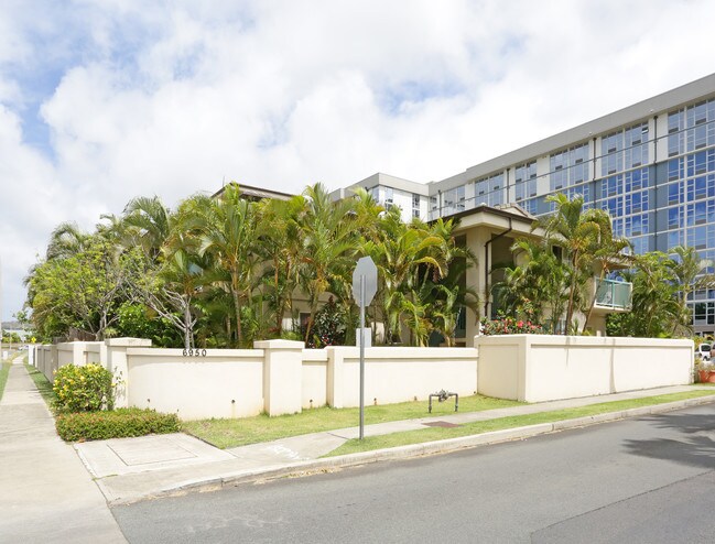 Hawaii Kai Apartments in Honolulu, HI - Building Photo - Building Photo