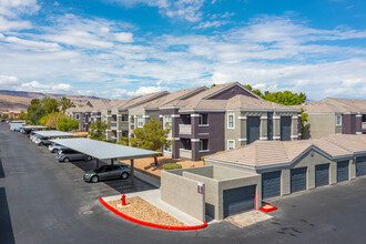 Portola on Russell in Las Vegas, NV - Building Photo - Building Photo