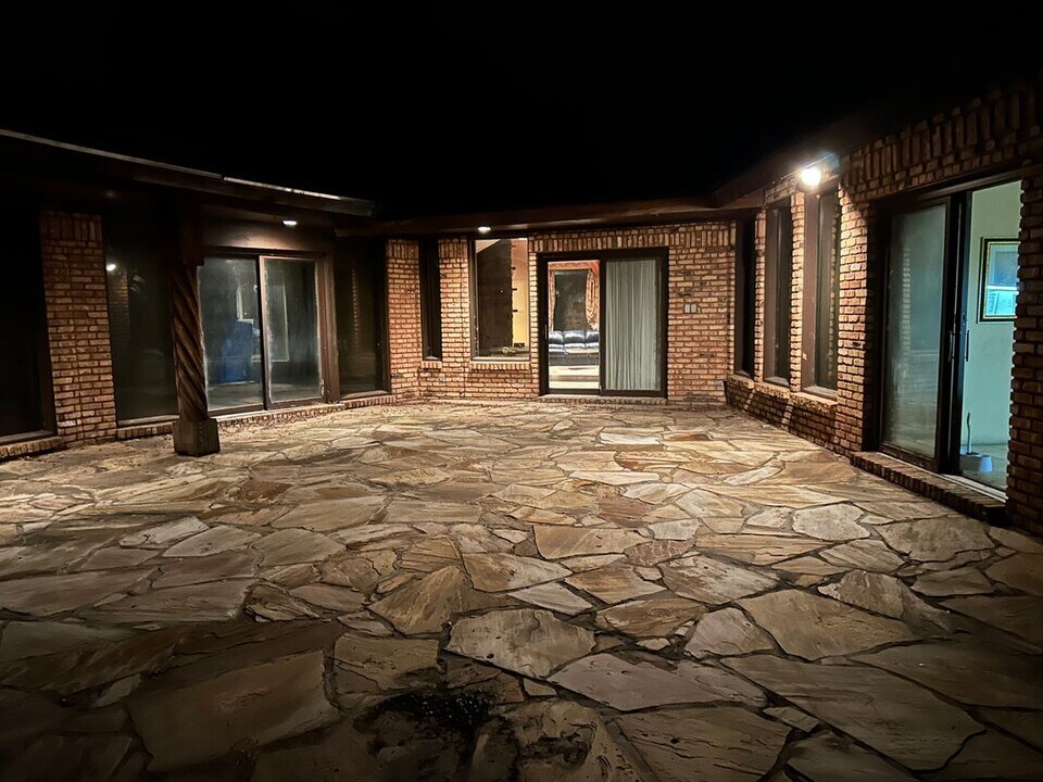 108 Timberlake Ct in Borger, TX - Foto de edificio