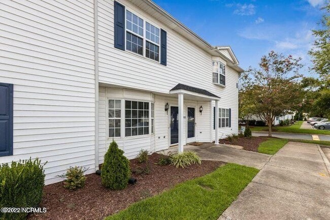 1035 Spring Forest Rd in Greenville, NC - Building Photo - Building Photo