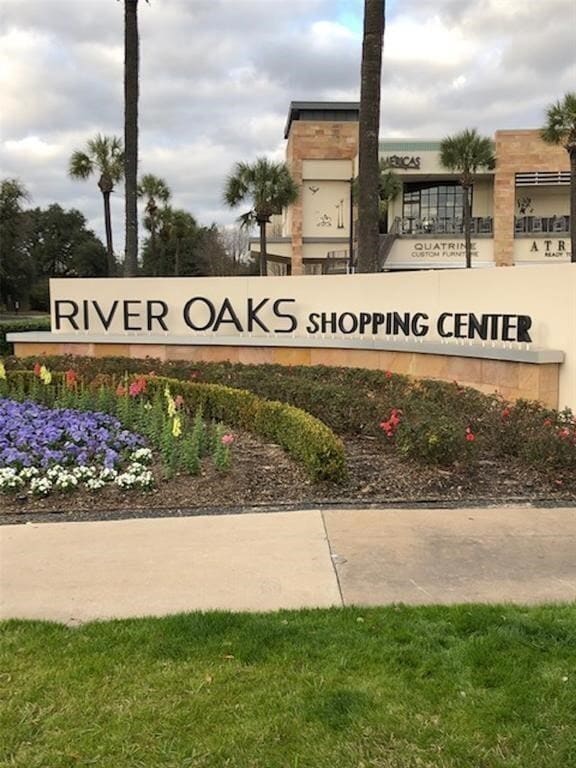 property at 1972 W McKinney St