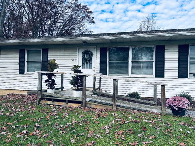 property at 1954 Weaver St