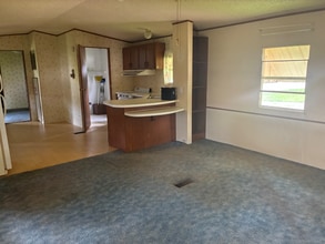 2710 N Farm Rd 137 in Springfield, MO - Building Photo - Building Photo