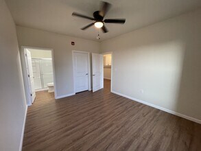 136 Harmony Mdws Ct in Dardenne Prairie, MO - Building Photo - Building Photo