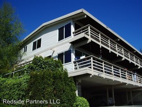 Taylor Highland Apartments in Seattle, WA - Building Photo - Building Photo