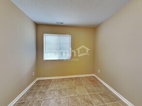 5710 Waterpoint Dr in Browns Summit, NC - Building Photo - Building Photo