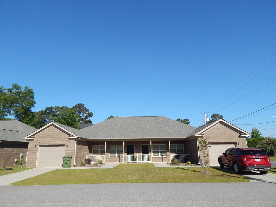 405 Senate St in Florence, SC - Building Photo