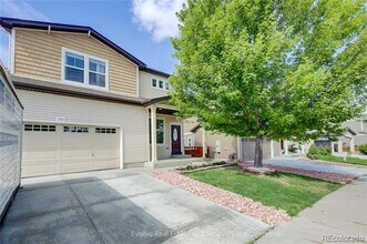 1911 Morningview Ln in Castle Rock, CO - Building Photo - Building Photo
