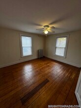 22-24 Eastburn St. in Boston, MA - Foto de edificio - Building Photo