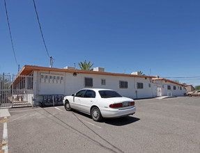 110 W Rillito St in Tucson, AZ - Building Photo - Building Photo