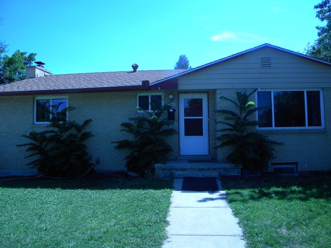 property at 2940 Pennsylvania Ave