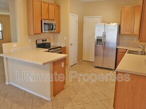 2334 W Spencer Run in Phoenix, AZ - Building Photo - Building Photo