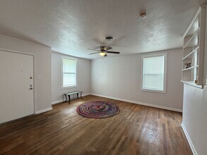 3918 Harris Dr in Corpus Christi, TX - Building Photo - Building Photo