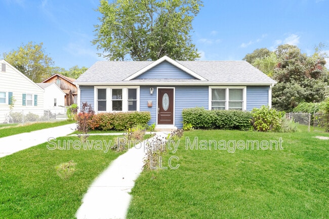 property at 256 Coolidge Ave