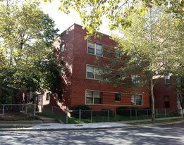 1008 Monroe St NW in Washington, DC - Building Photo