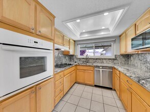 36444 Peugeot Pl in Newark, CA - Building Photo - Building Photo