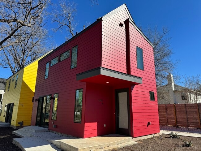 property at 1131 Walton Ln