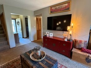 2032 Waterfront Dr N in Columbia, MO - Building Photo - Building Photo