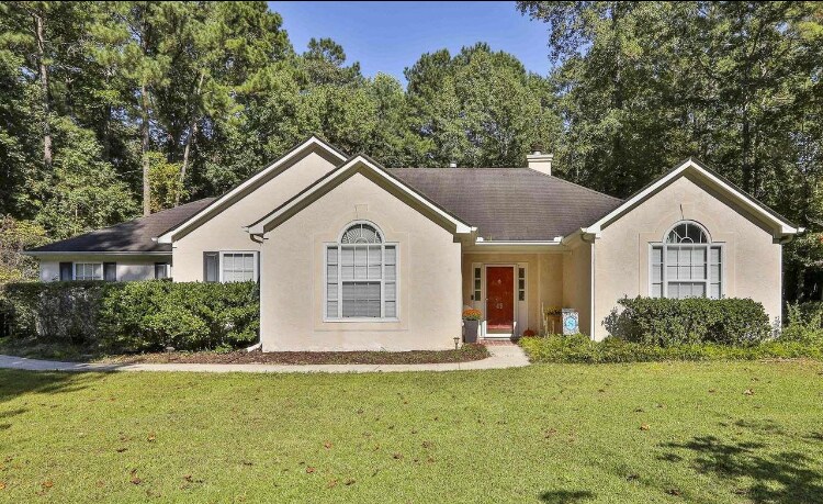 45 Rockland Ct in Sharpsburg, GA - Building Photo