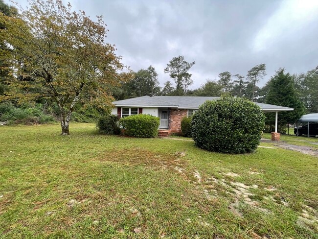 property at 1457 Columbia Hwy N