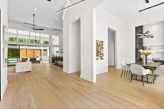 11314 Hillcrest Rd in Dallas, TX - Building Photo - Building Photo