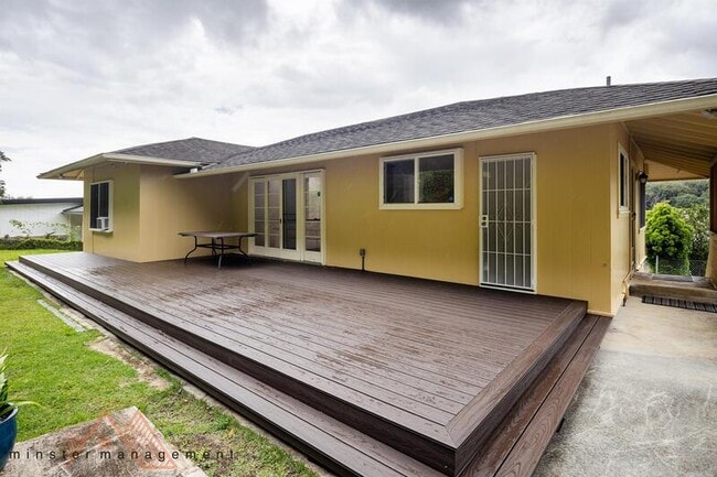 property at 2811 Henry St