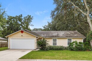1903 Farm Way in Middleburg, FL - Building Photo
