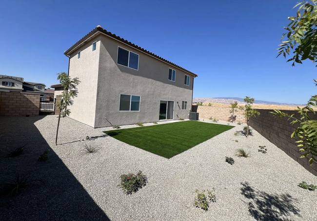 10821 Kuma Wy in Bakersfield, CA - Building Photo - Building Photo