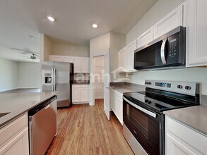 4367 Seven Canyons Dr in Kissimmee, FL - Building Photo - Building Photo