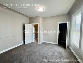 116 11th St NE in Massillon, OH - Building Photo - Building Photo