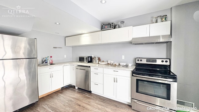 764 Black Cherry Dr in Oshawa, ON - Building Photo - Building Photo