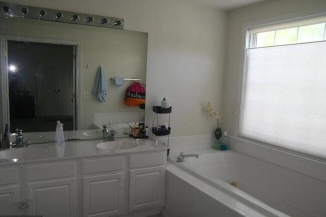 property at 13088 Rose Petal Cir