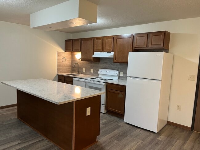 Fox Run Apartments in Portage, WI - Foto de edificio - Building Photo