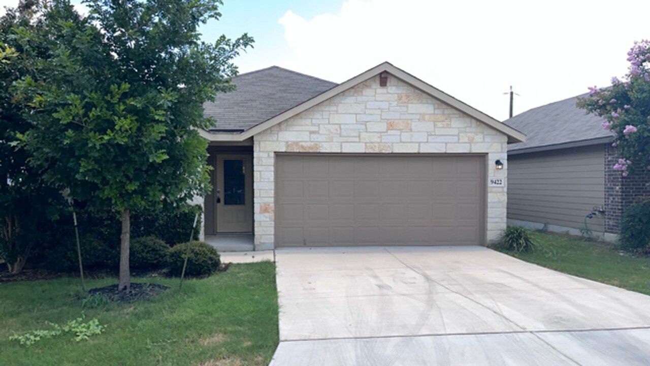9422 Cord Grass in San Antonio, TX - Building Photo