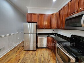3209 W Montgomery Ave in Philadelphia, PA - Building Photo - Building Photo